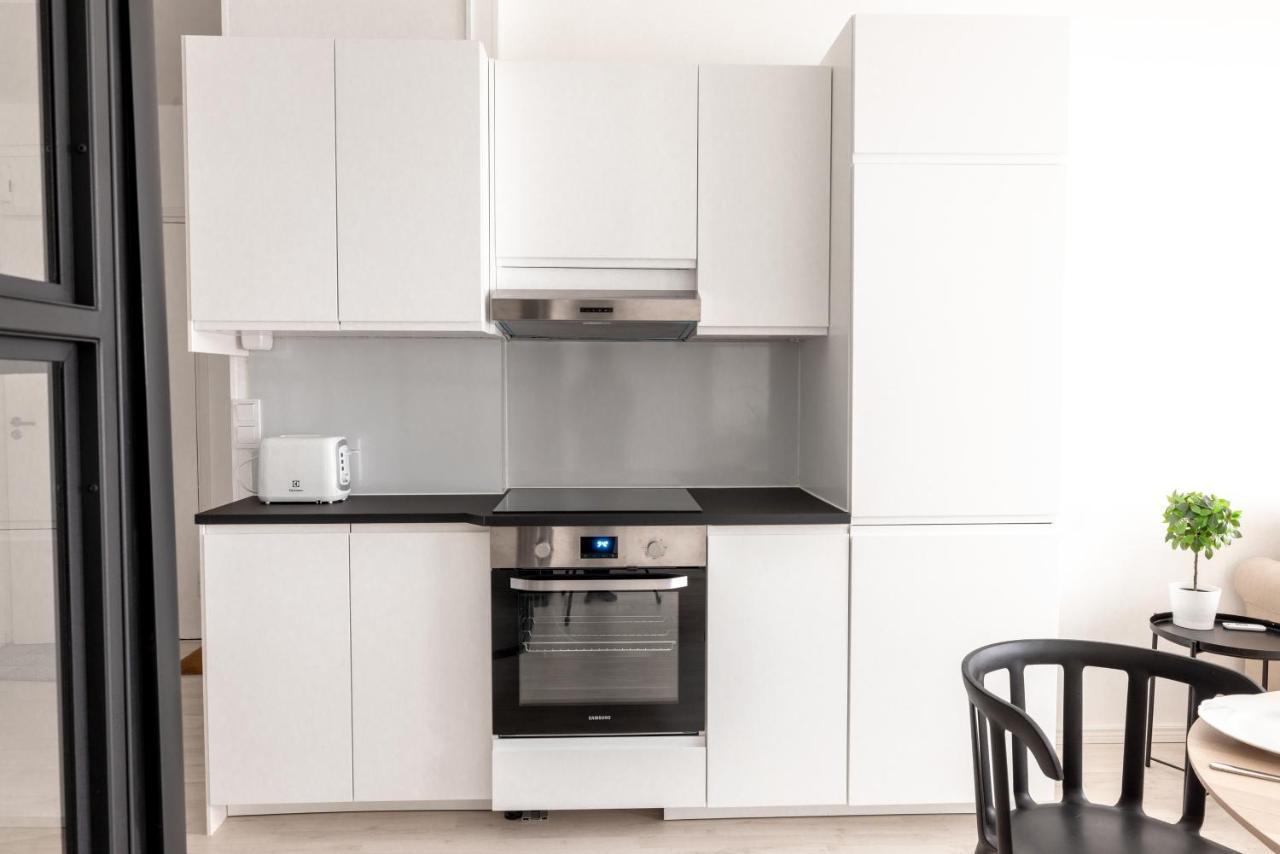2ndhomes Modern 1br With Sauna And Balcony In Bulevardi Helsingfors